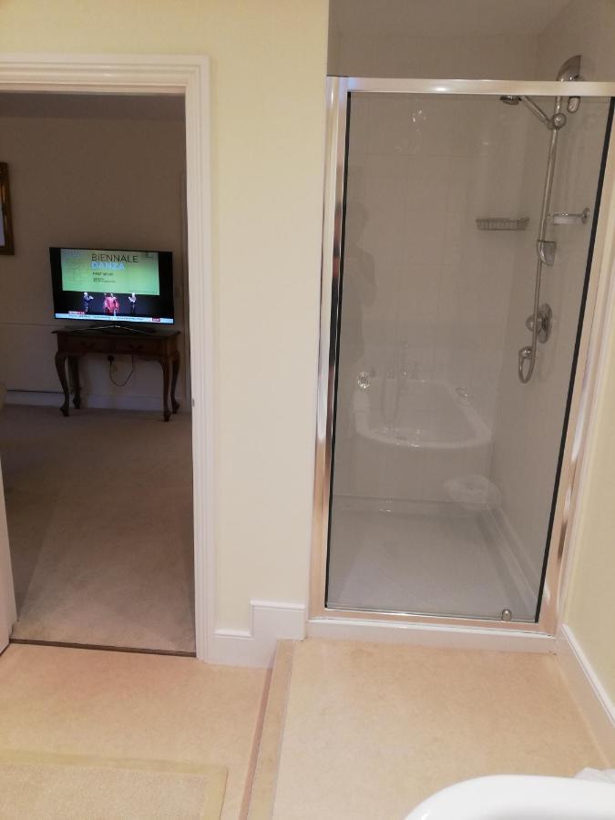 Bed and Breakfast Rusling House Butcombe Екстер'єр фото